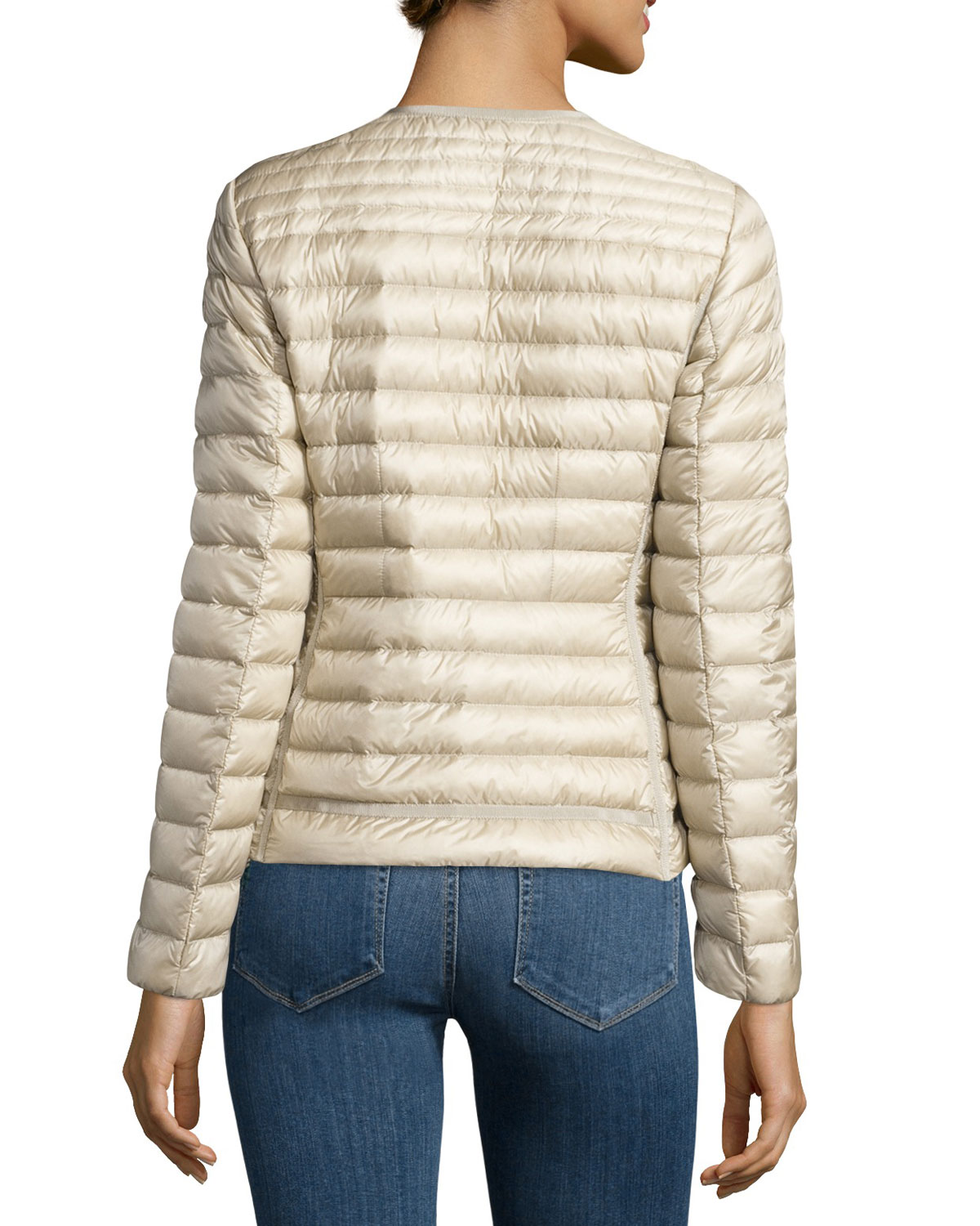 Elegance and Quality: The Allure of Aileiyi Down Jacket