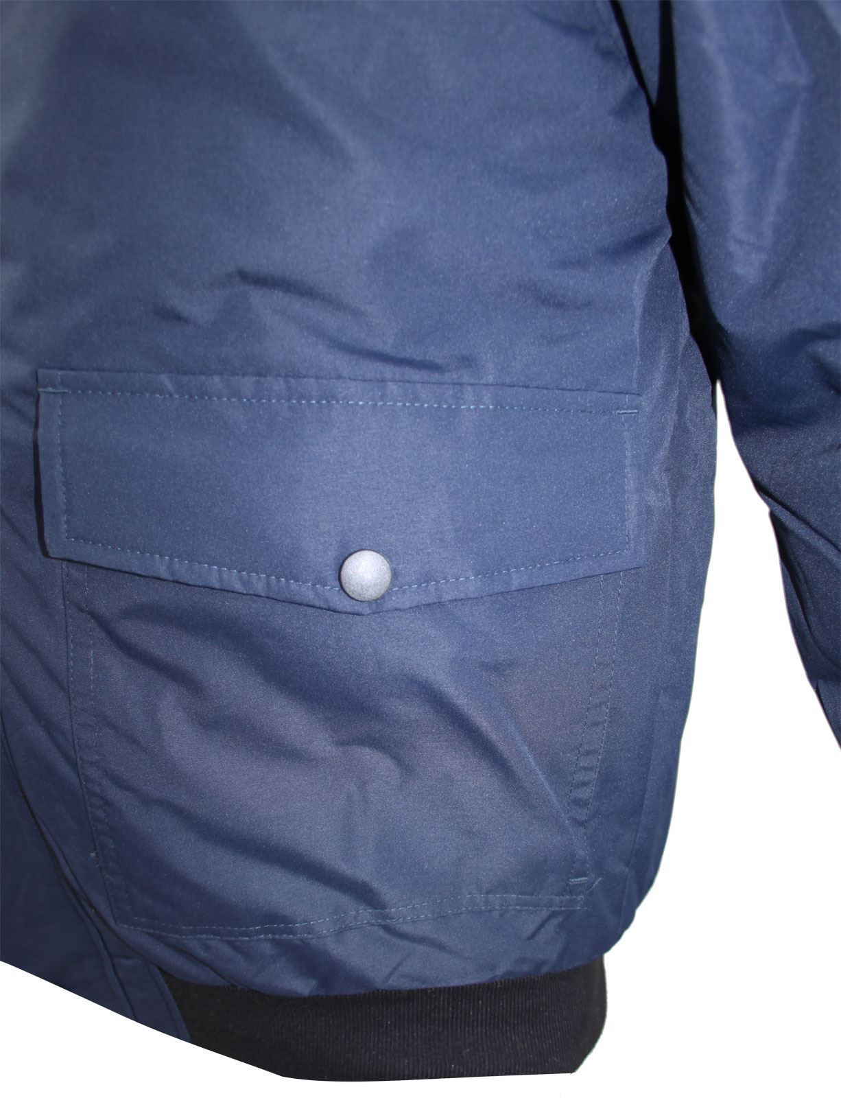 Short jackets: a winter essential for all