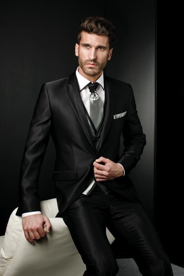 Title: Mastering the Art of Tuxedo Tie Knots: A Comprehensive Guide