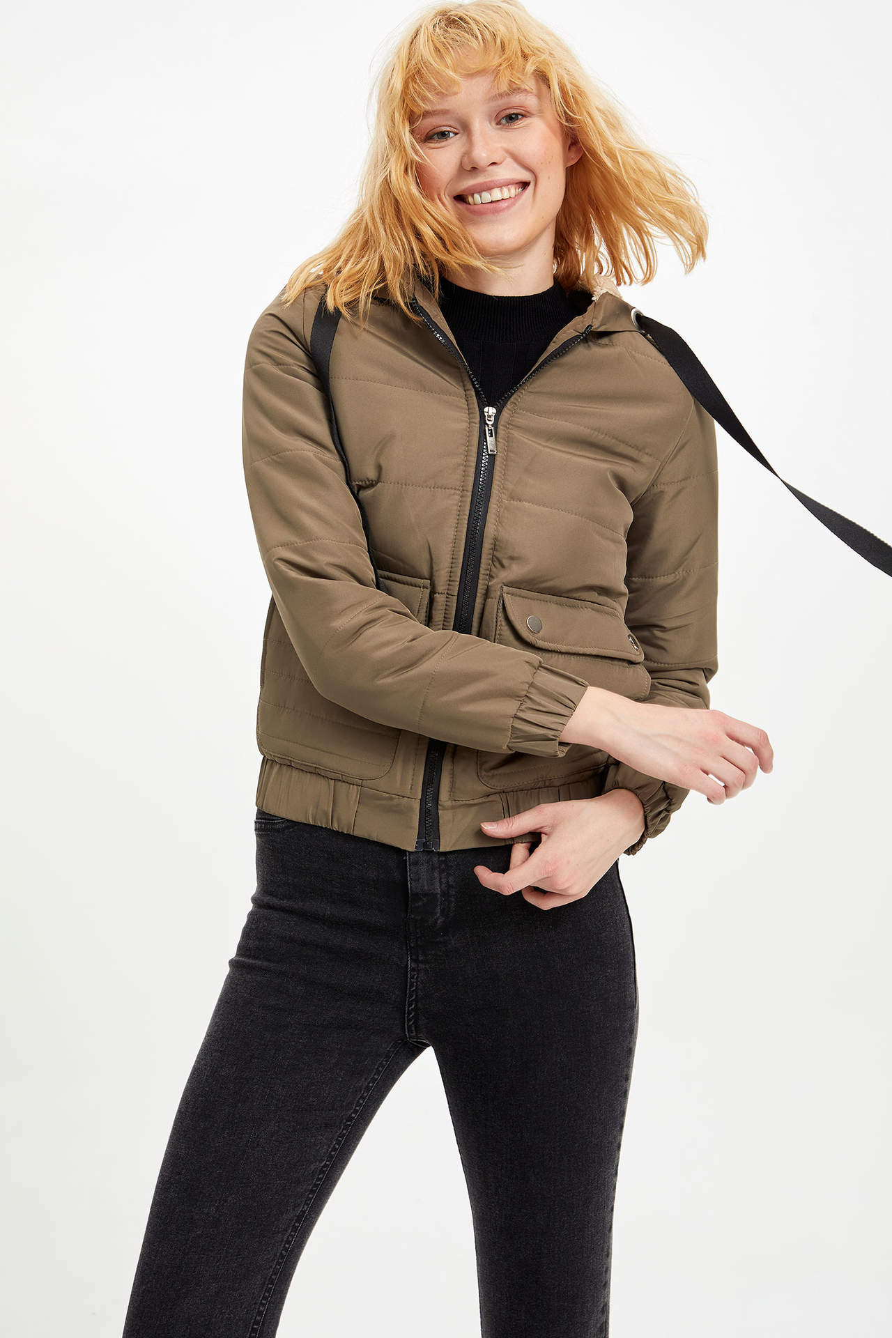 New Womens Jackets: The Ultimate Guide to Staying Warm and Fashionable This Winter