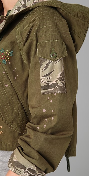 The Military Patterned Jacket: A Fashionable Winter Must-Have