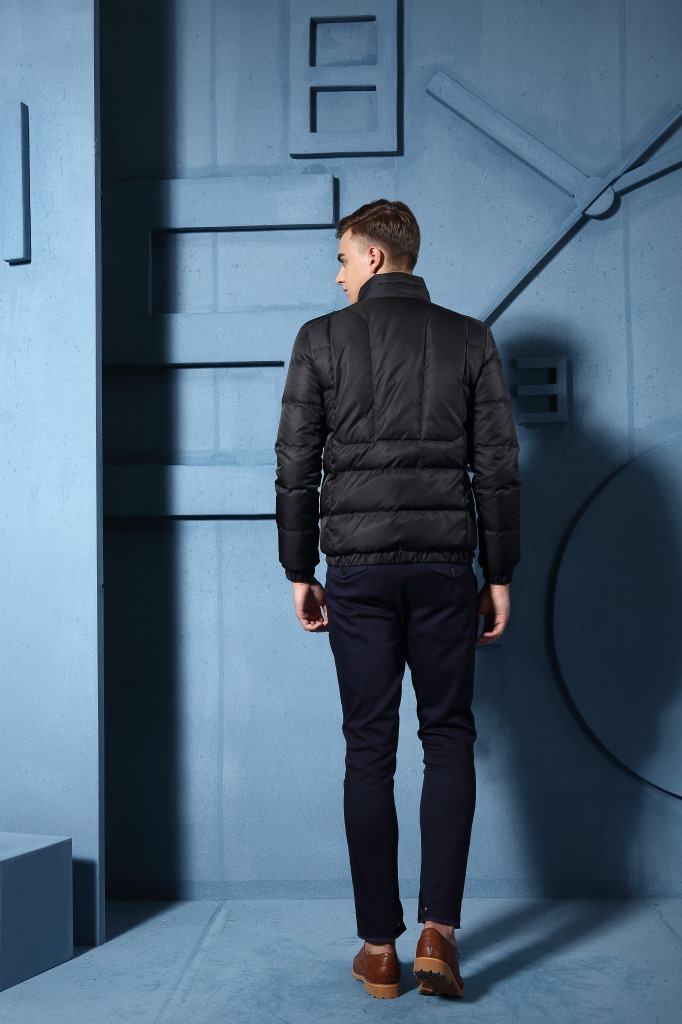 Top Winter Jacket Brands to Keep You Warm This Season