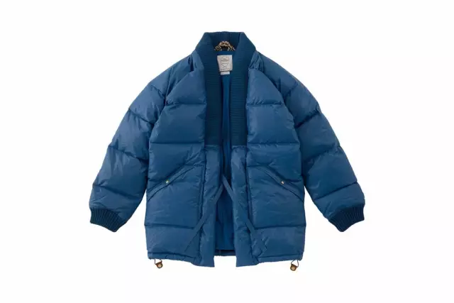 Anta Childrens Down Jacket: A Fashionable and Functional Winter Wear