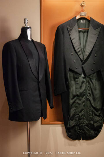 Title: Crafting Custom Suits in Nanjing: The Art of Tailoring