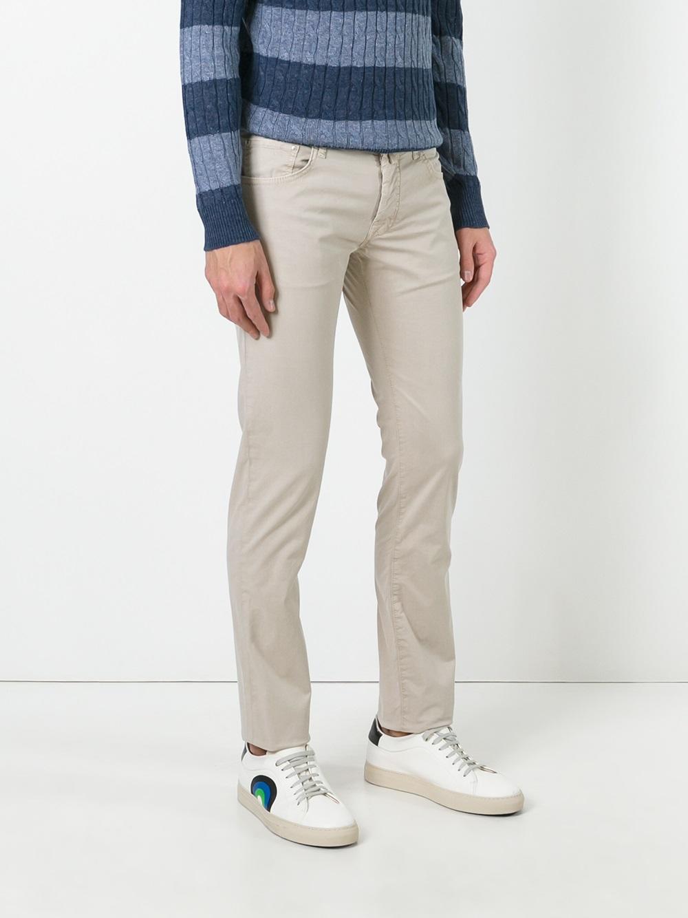 The Timeless Style: Embracing the Charm of Slim-Fit Chinos with a Nine-Piece Pant