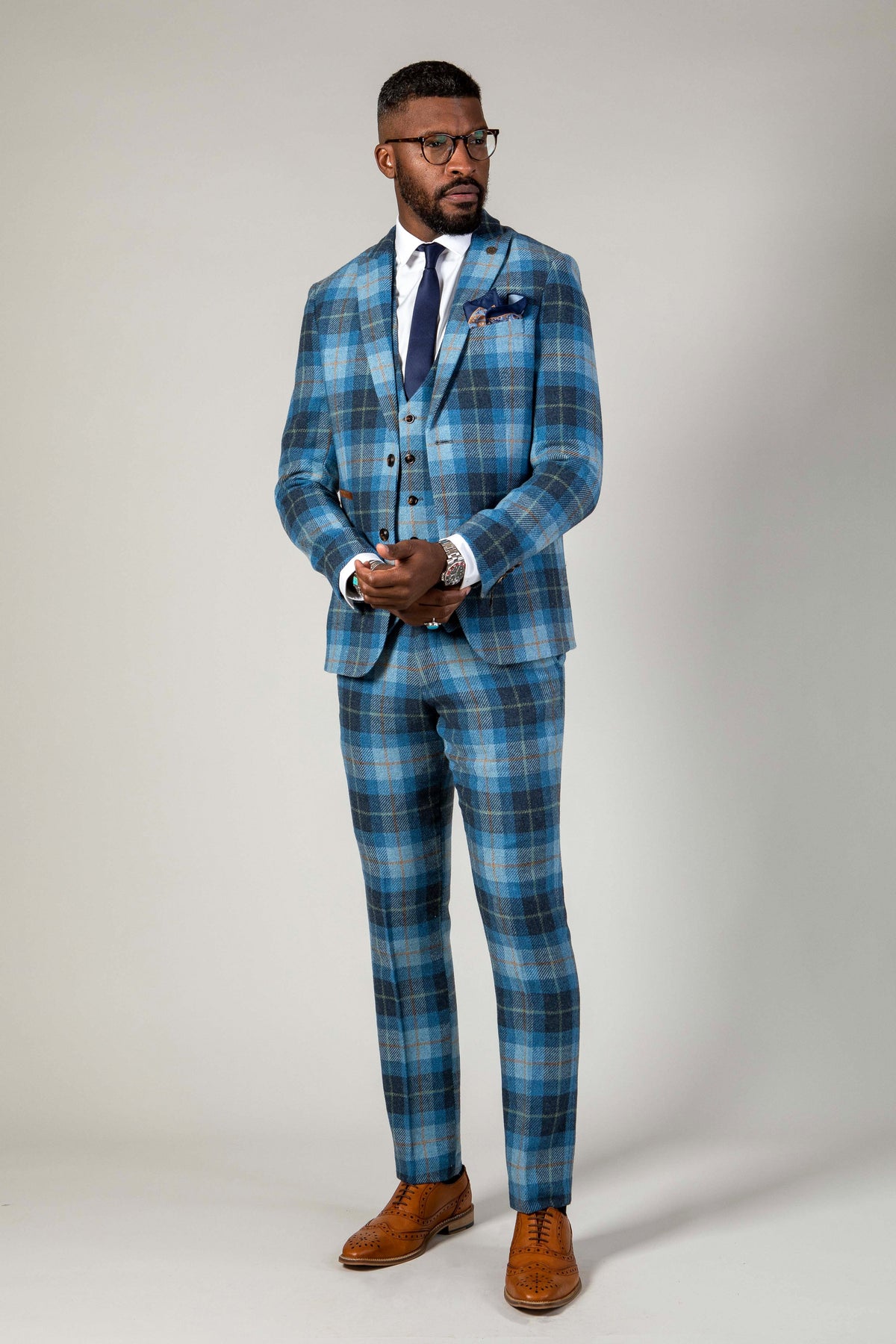 Mans Suit Images: A Glimpse into the Classic and Stylish Wardrobe Essential