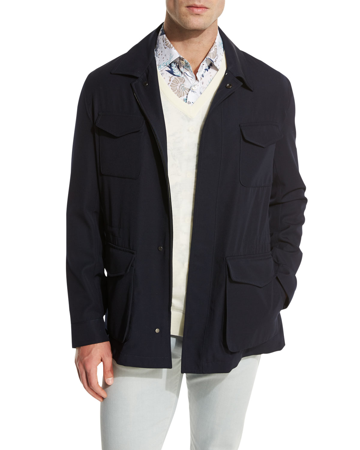 The art of pairing: navy blue down jackets