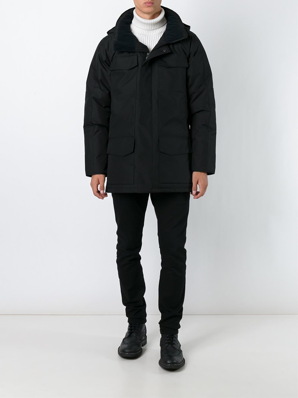 Canada Goose Down Jackets: The Ultimate Winter Clothing