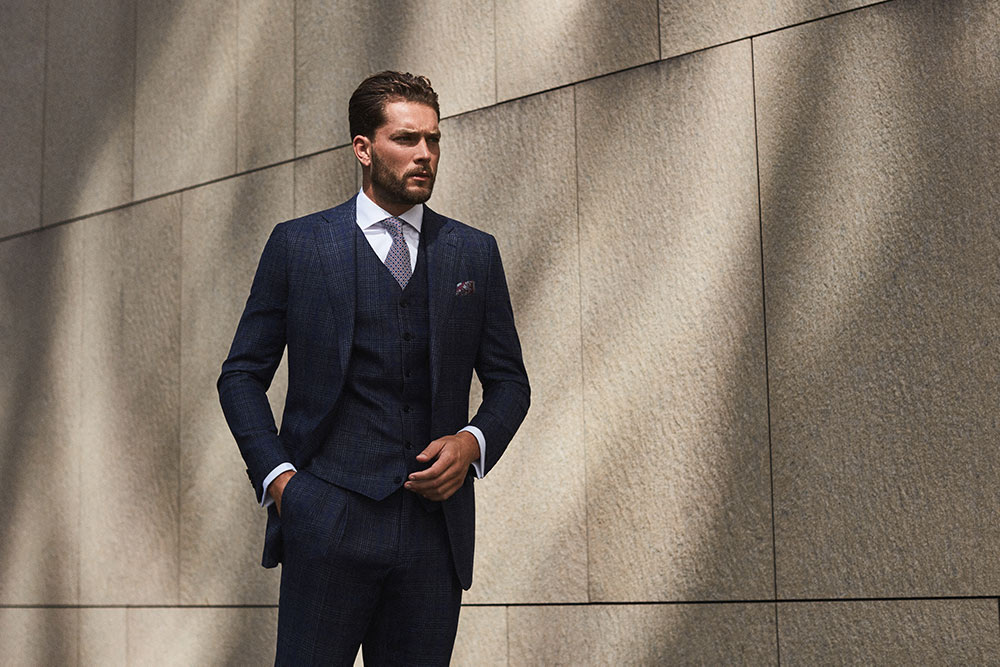 Title: Understanding the Cost of Armani Suits: A Comprehensive Guide