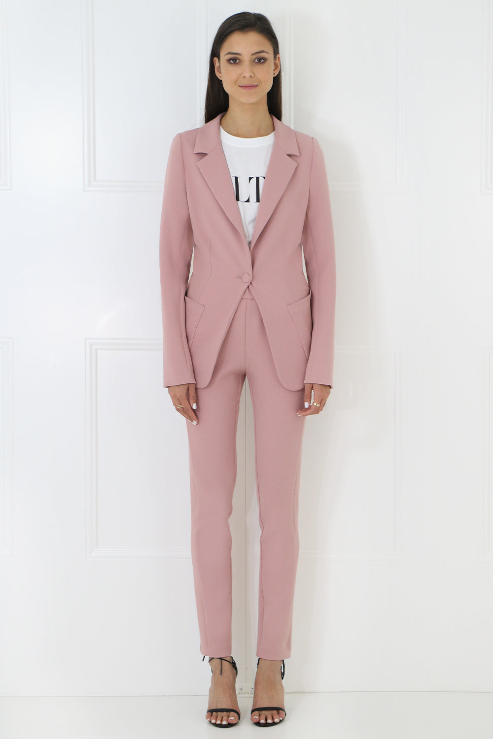 Title: How to Pair a Pale Pink Suit Coat: A Style Guide for the Fashion-Forward Woman