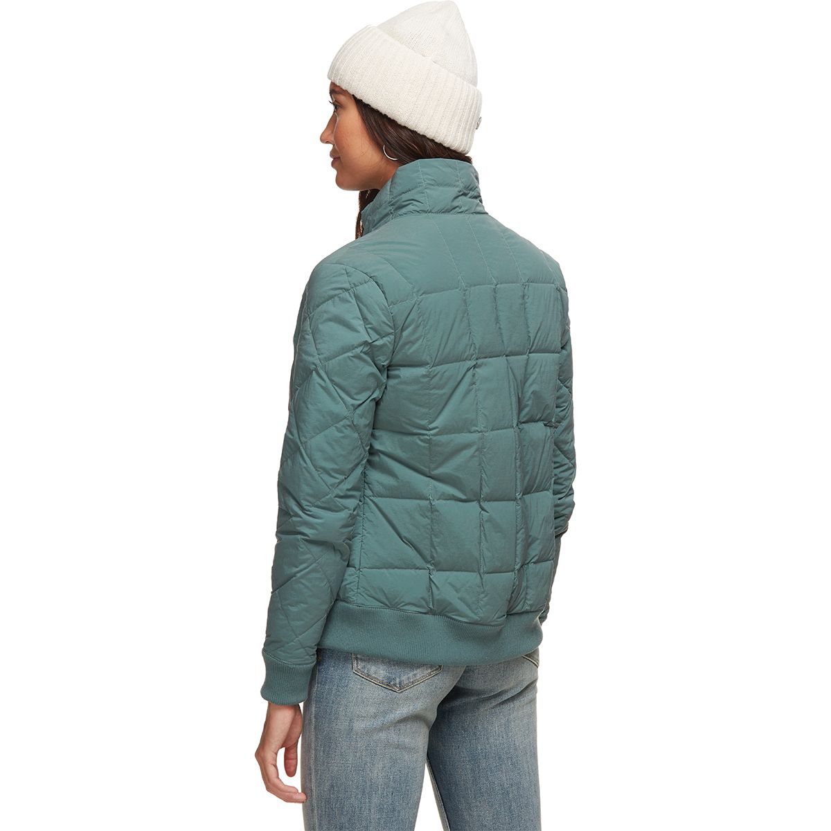 En Ruini Down Jacket: The Fashion of Winter Warmth