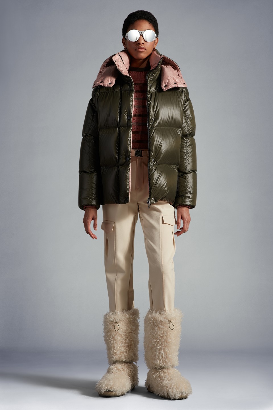 Moncler Classic Jackets: The Ultimate Winter Outerwear