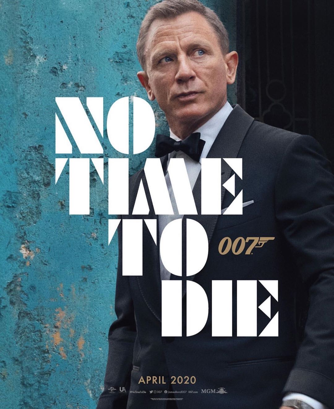 Title: The World of James Bond Suits: Unveiling the 007 Clothing Brand