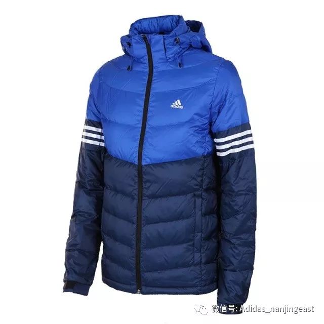 Adidas三叶草羽绒服，时尚与功能的完美结合