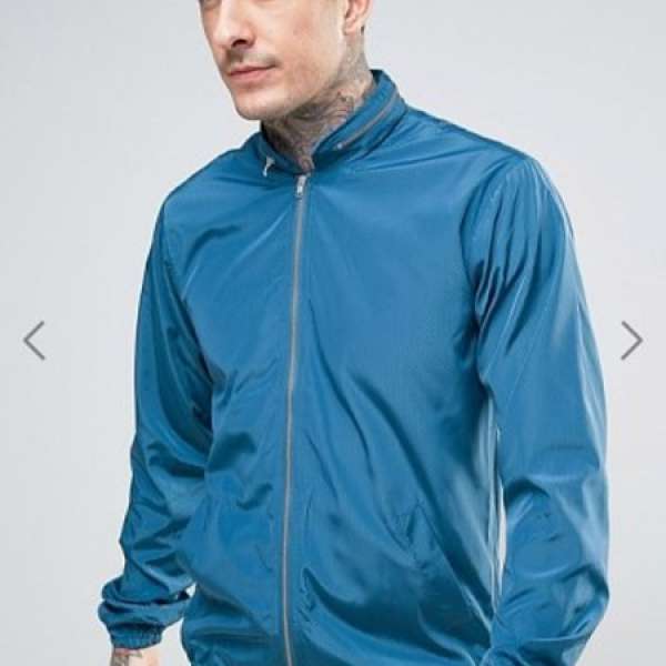 Blue Ice Down Jacket: Fashionable and Practical for Cold Weather