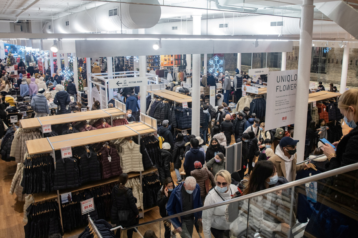 Title: Exploring the Fashionable Fusion: A Shopping Experience at a Premier Mall