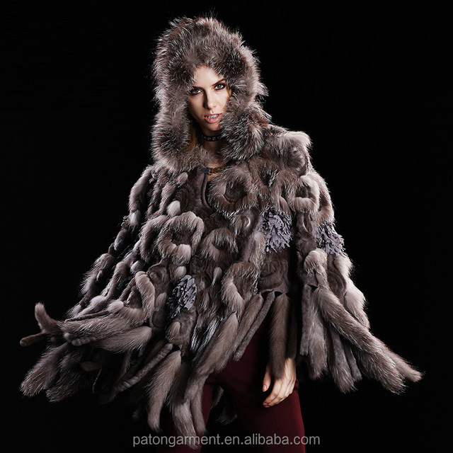 The Fox Fur Coat: A Fashionable and Practical Winter Outfit