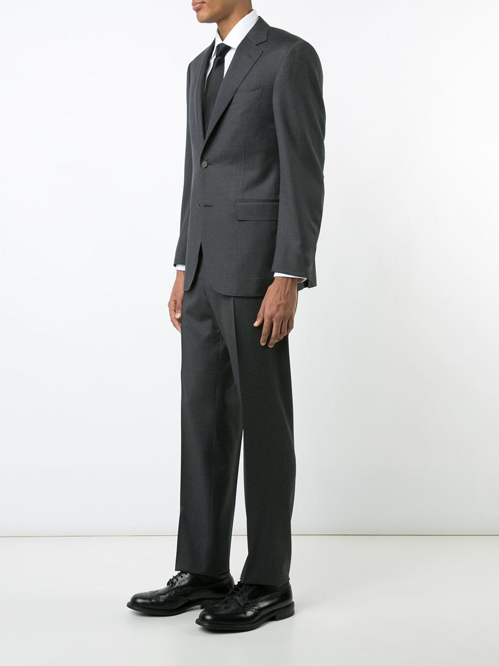 Title: Uniforms in Formal Settings: A Guide for Mens Suiting