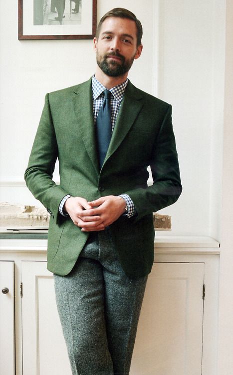 Green Suit: The Fashion Trend of the Eco-Conscious Generation