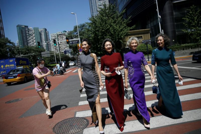 Beijing Suits: The Epitome of Elegant Fashion