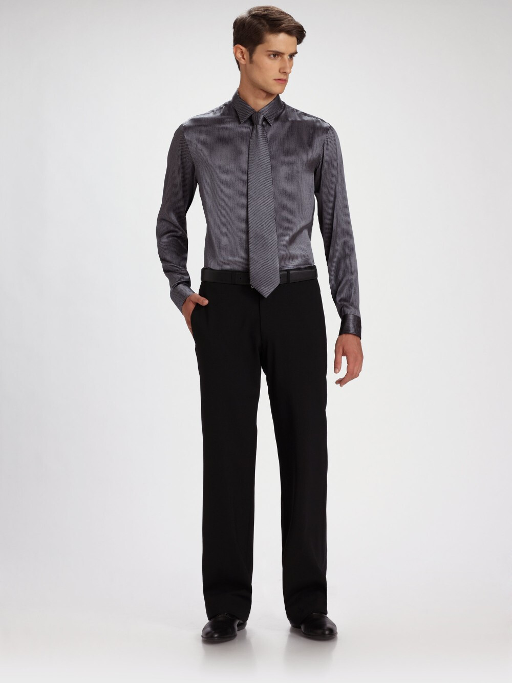 Title: A Comprehensive Review of Shanshan Suits: Quality, Style, and Comfort