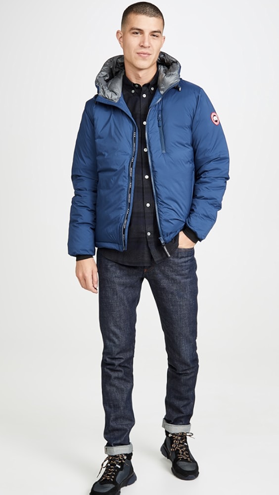 Canada Goose Jackets: Quality and Style for the Cold Weather