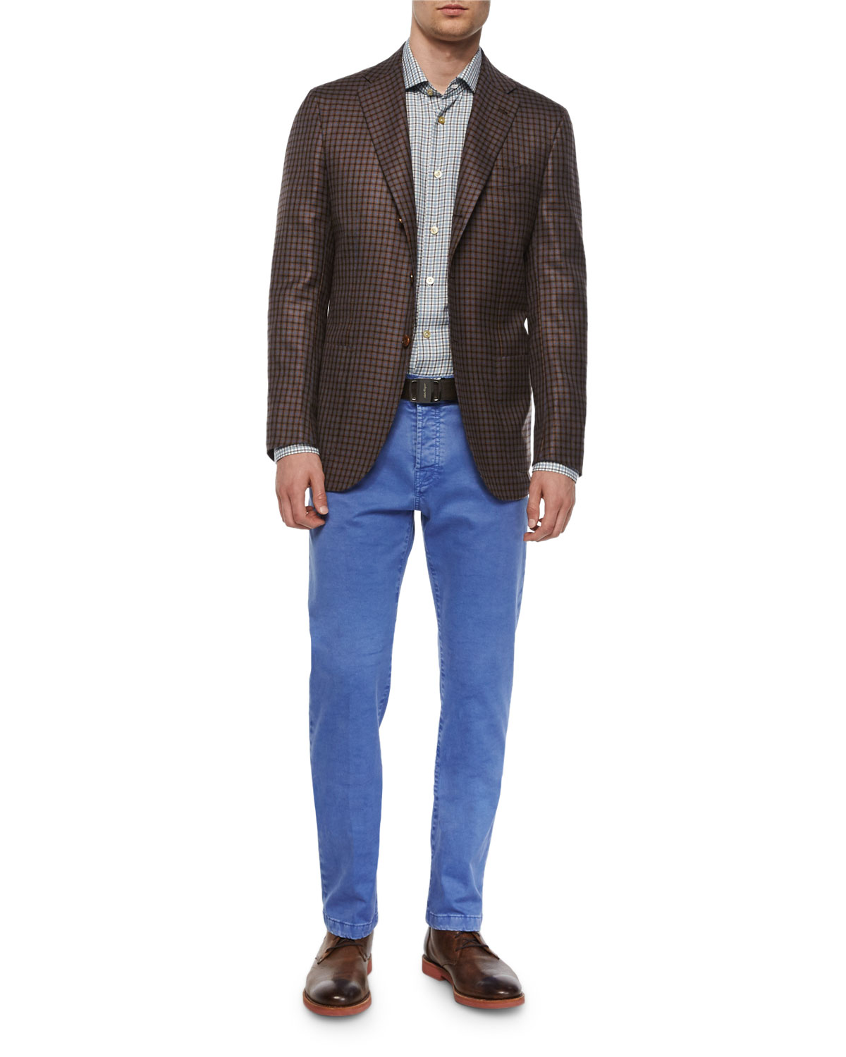 What Pants to Wear with a Blue Down Jacket for Men?