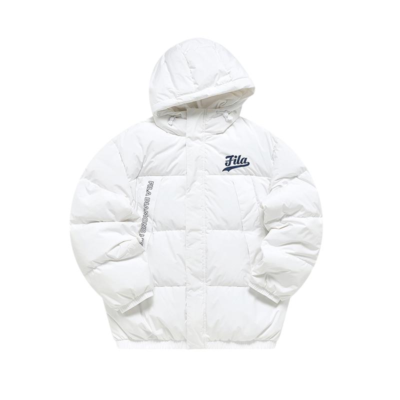 The Allure of the Fila White羽绒服