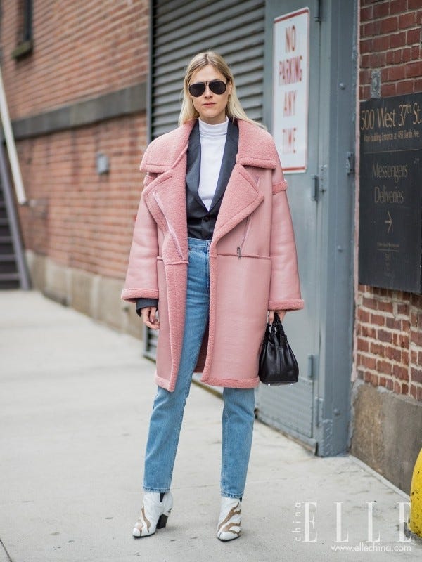 How to Style a Pink Winter Coat: Fashion Tips and Outfit Ideas