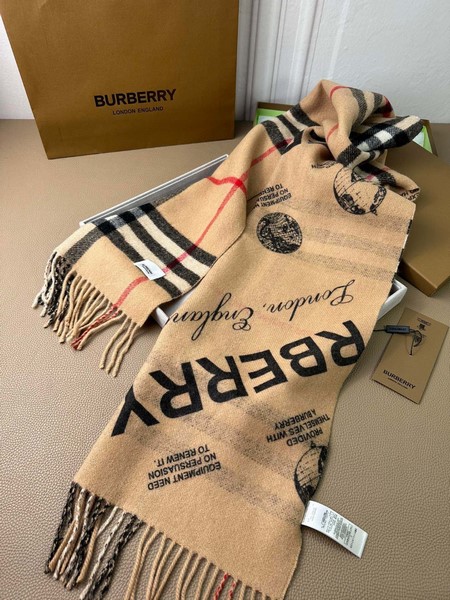 The charm of Burberry scarves