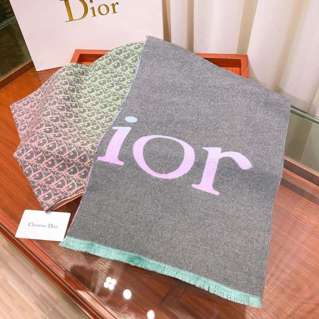 Dior Scarf: A Symbol of Elegance and Quality