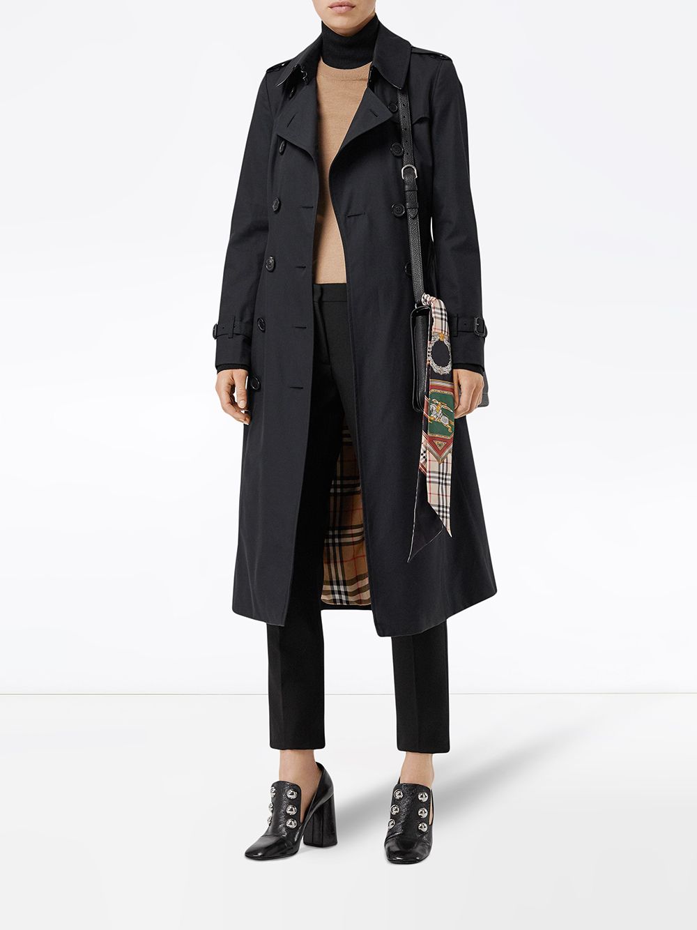 Title: Burberry Womens trench coat - Timeless Style, Unbeatable Comfort