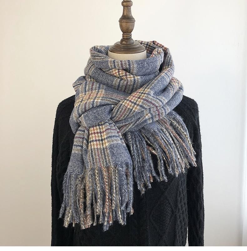 Scarf Storage Solutions: Organizing Your Winter Accessories