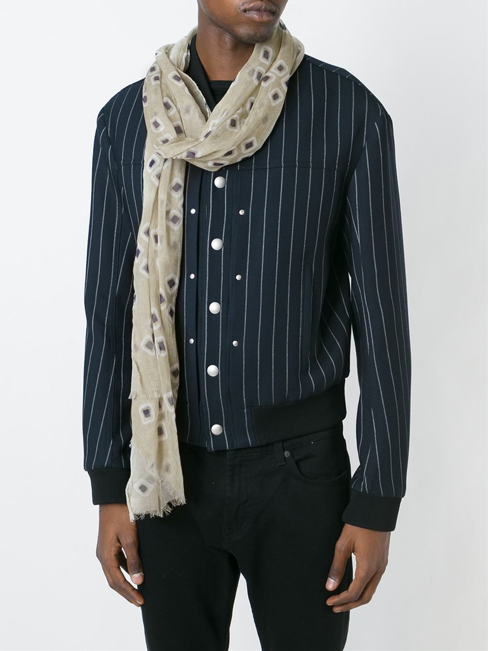 Men’s Scarf Tying Styles