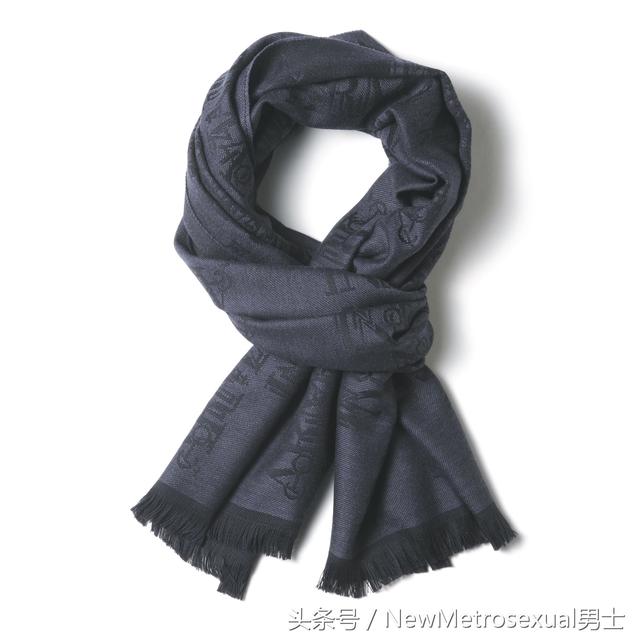 GENDER-SPECIFIC SCARVES: THE男士围巾和女士围巾区别