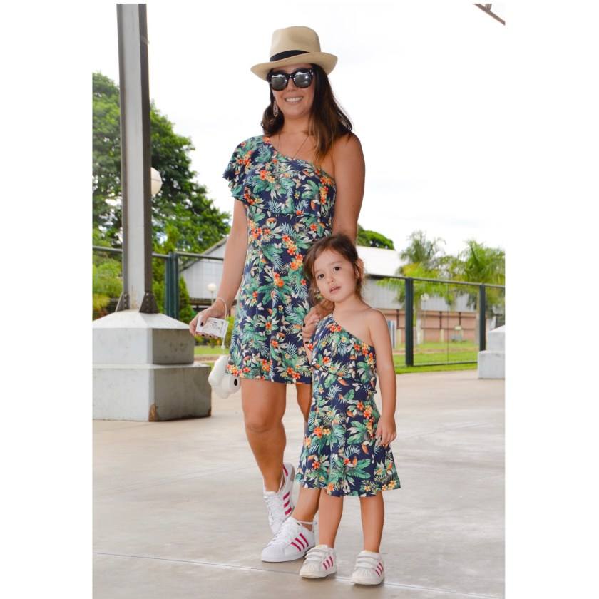 Embracing Spring: The Fashionable mother-daughter Co-ord Set for a Fresh Start