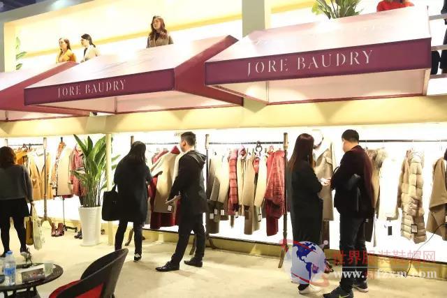 Title: Exploring the Fashion World of Lanzhou Eurasian Mall Womens Clothing Brands