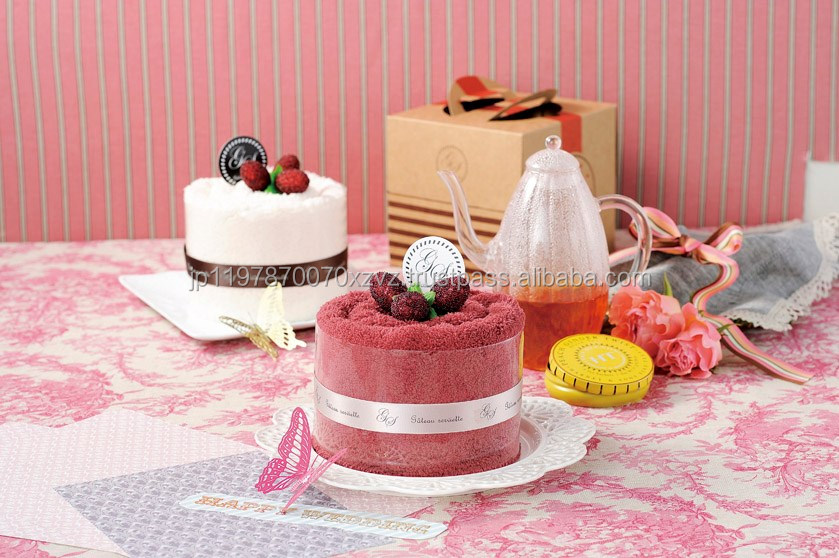 Title: Cake & Towel Rolls - A Unique and Creative Blend