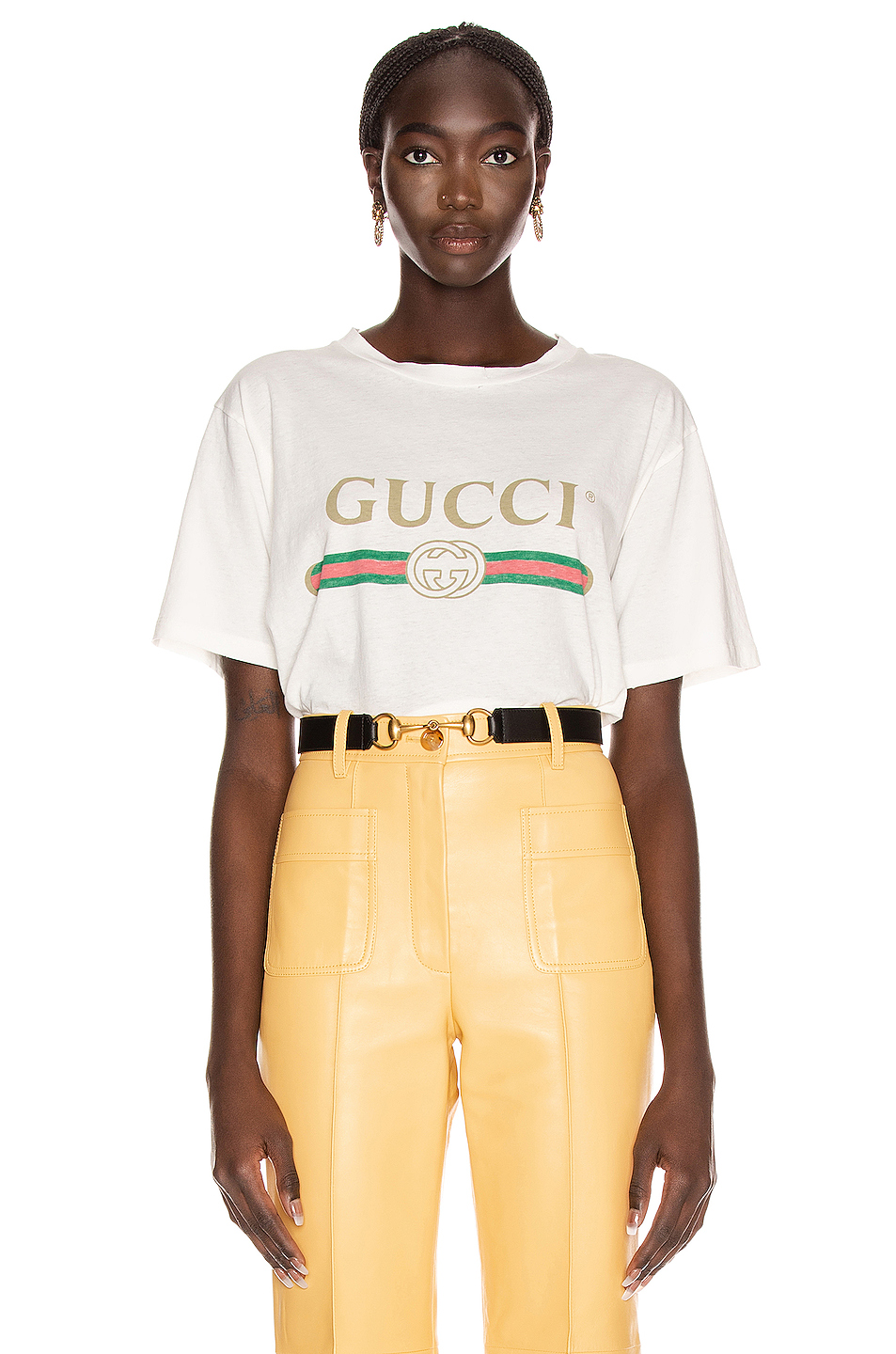 Title: The Allure of Gucci Womens T-Shirts: A Timeless Piece for the Modern Fashionista