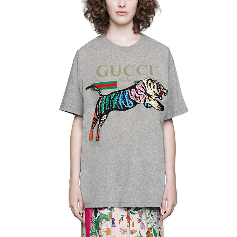 Title: The Allure of Gucci Womens T-Shirts: A Timeless Piece for the Modern Fashionista