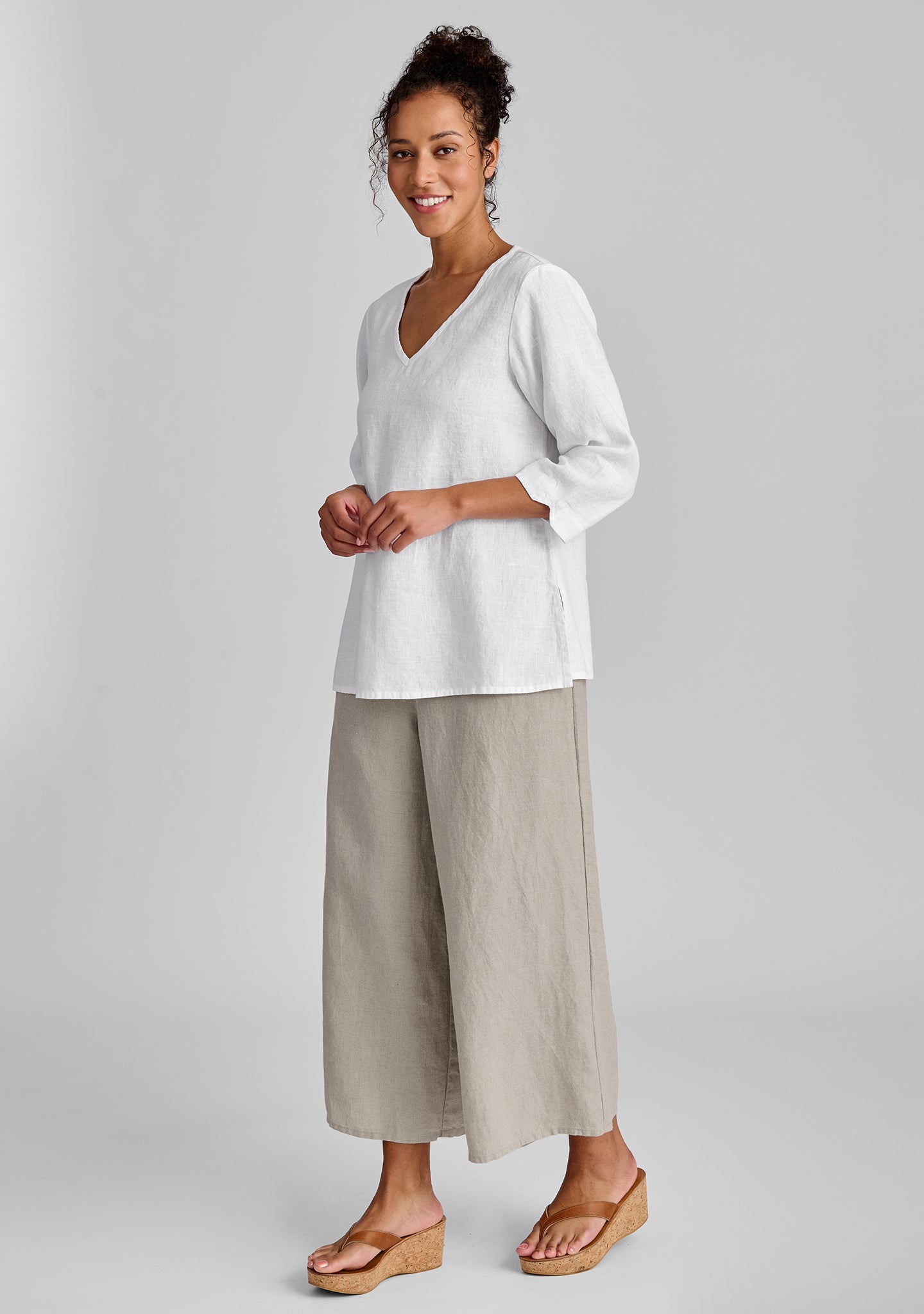 Title: Embracing Natures Comfort: The Alluring World of Pure Cotton and Linen Womens Blouses