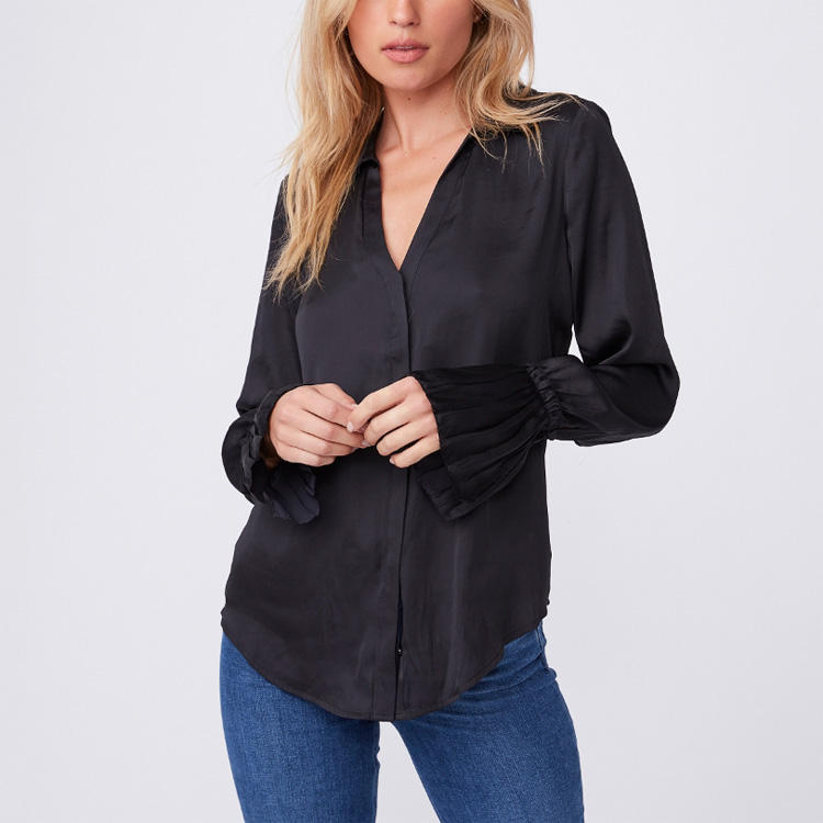 Title: Chic and Stylish Womens Silk Shirts on Taobao, Your One-Stop Shop for Fashionable Clothing