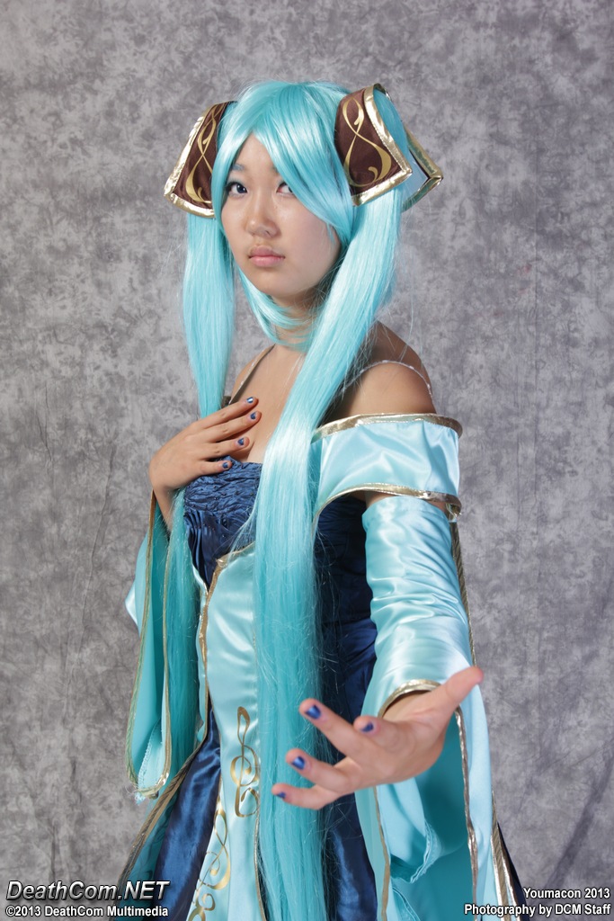 Title: Unveiling the Enigmatic World of Cosplay Women: A Visual Journey