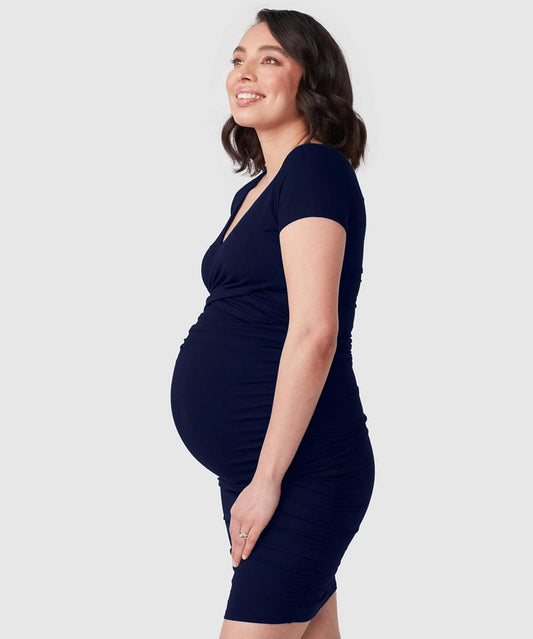 Can a Pregnant Woman Apply Hot Compress to Her Belly?