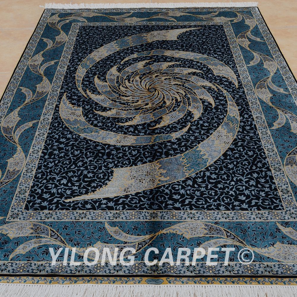 The Hallway Carpet: A Symbol of Status and Comfort