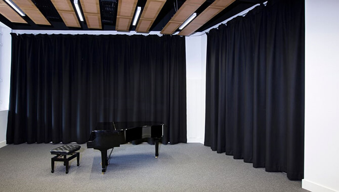 Do You Know The Soundproof Curtains?