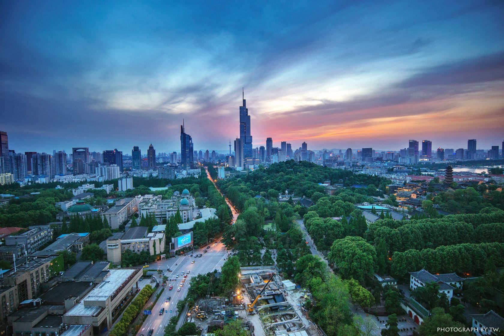 Title: The Curtains of Nanjing