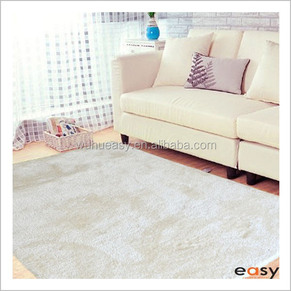 Title: Creating a Cozy and Stylish Living Room with a Sofa and Carpet