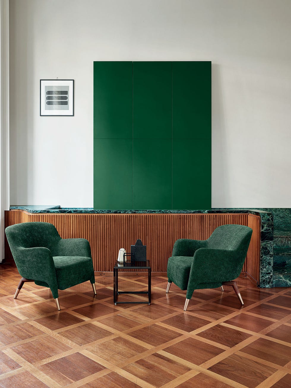 Title: The Perfect Color Palette for Green Walls: Pairing with Sofas