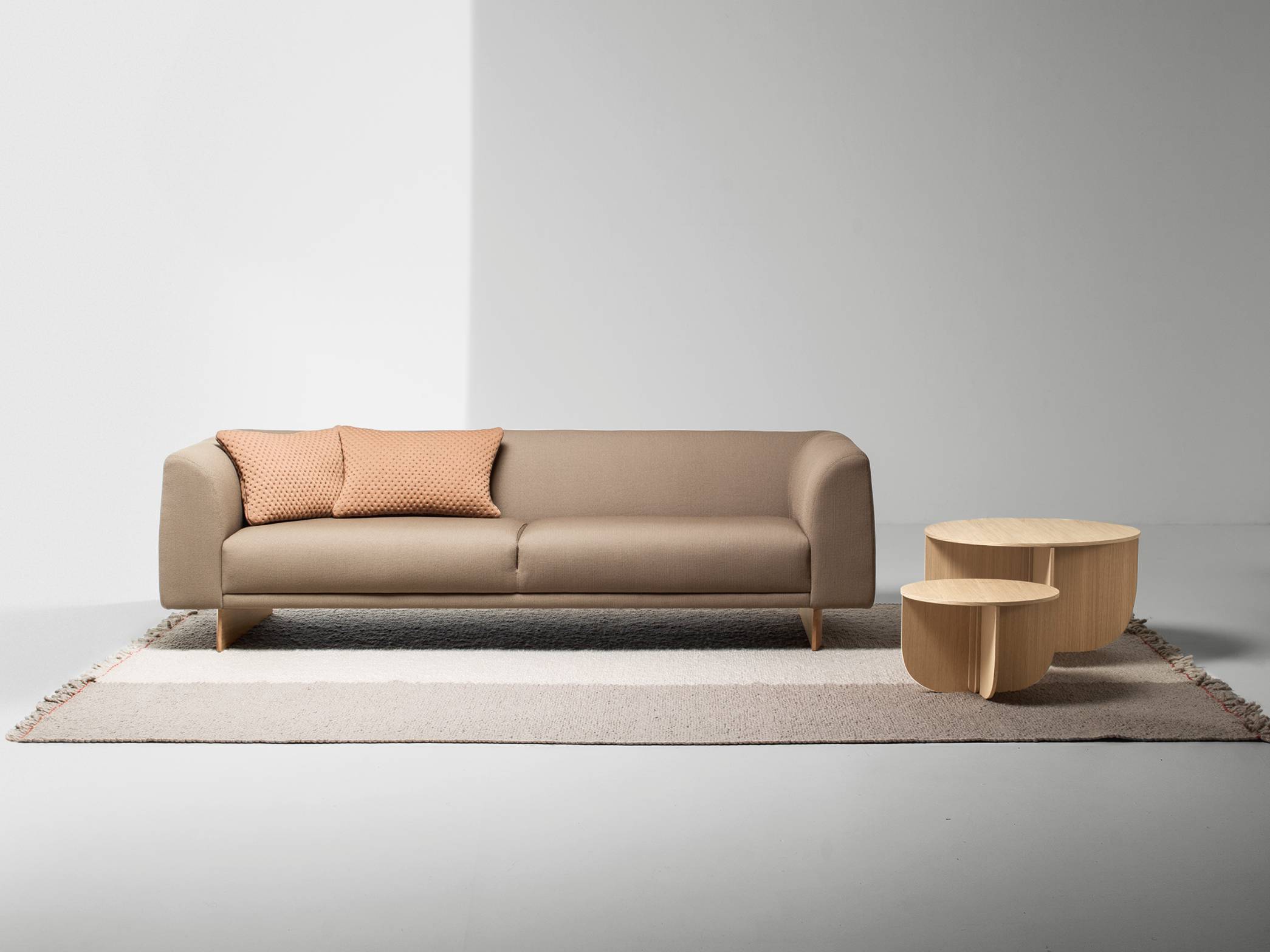 Customizable Sofas: The Art of Tailor-Made Furniture